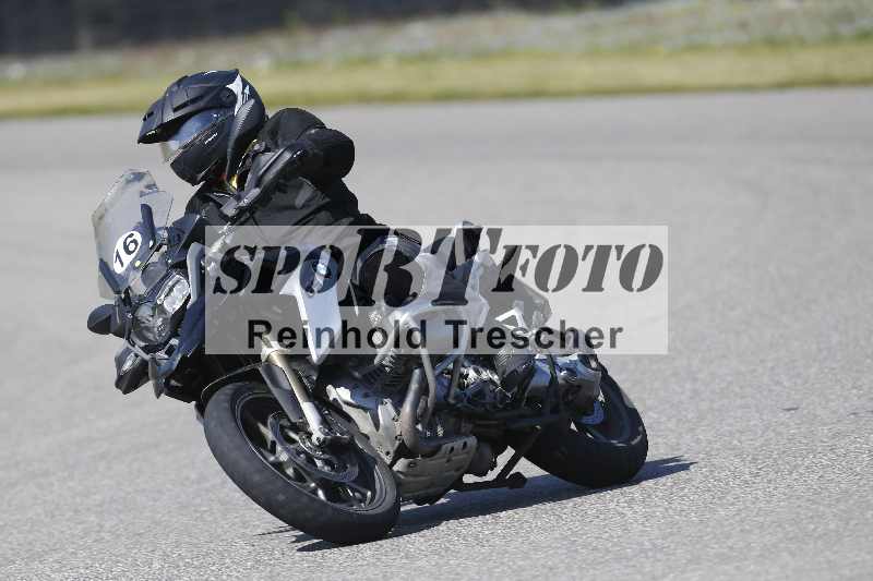 /01 02.04.2026 MAZ ADR/Gruppe gelb Gruppe gruen/16